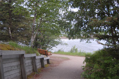 The beginning of the trail where Taylor and Paul encounter bears